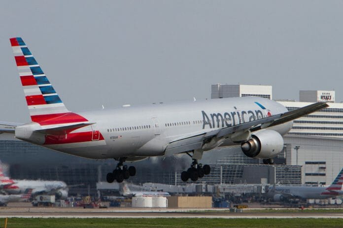 American Airlines 777-200 Review