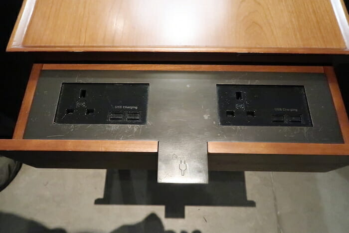 a table with a couple of outlets