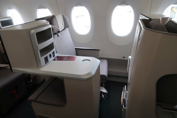 Review: Iberia A350 Business Class Cabin