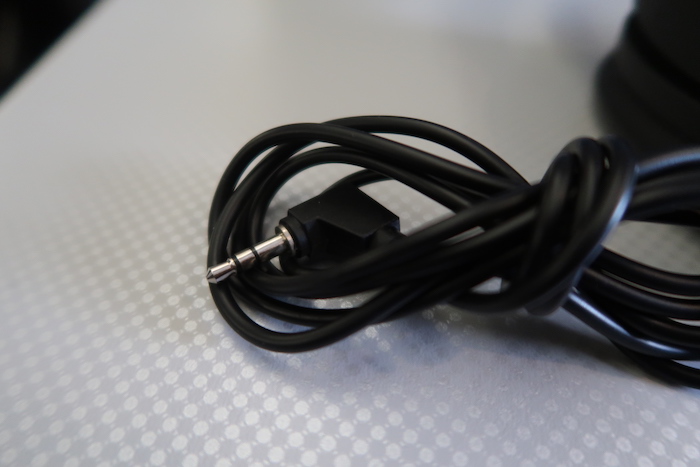 a black wire with a plug