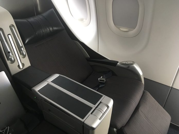 Review: BA1 – British Airways A318 All-Business Class Flight (LCY – JFK)