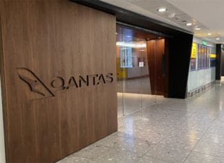 Qantas Lounge London Heathrow T3