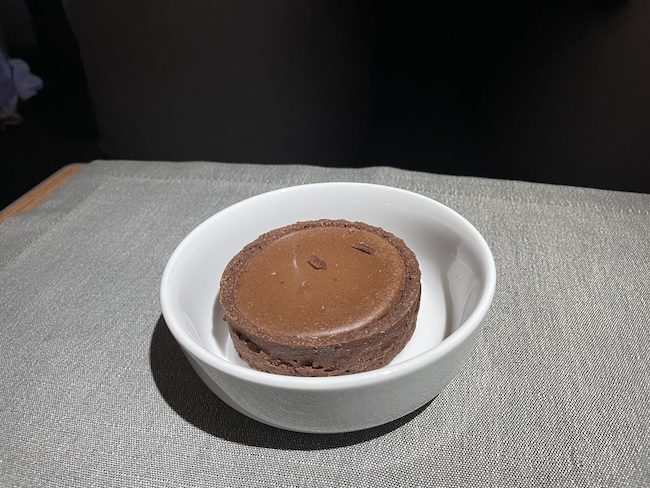 American Airlines business class dessert.