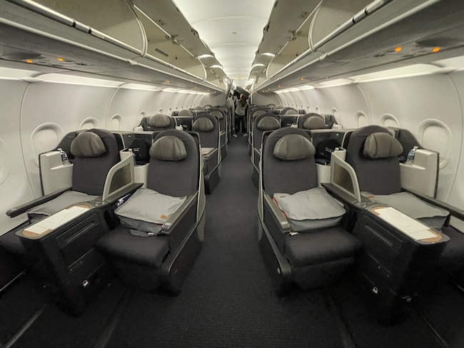 American Airlines A321T Business Class cabin