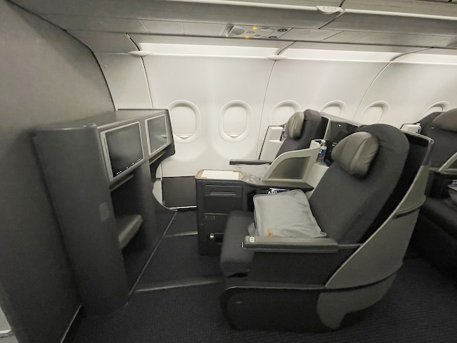 American Airlines A321T Business Class seating
