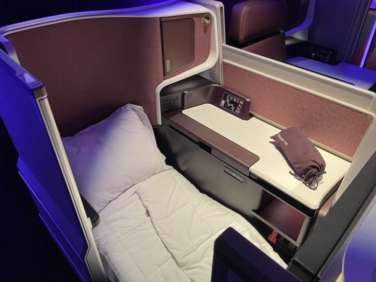 I got a good look at the new Virgin Atlantic Upper Class seat & Virgin ...