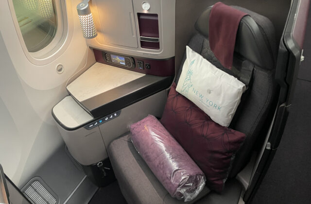 Qatar Airways 787-9 Business Class Review(Ascent seat)