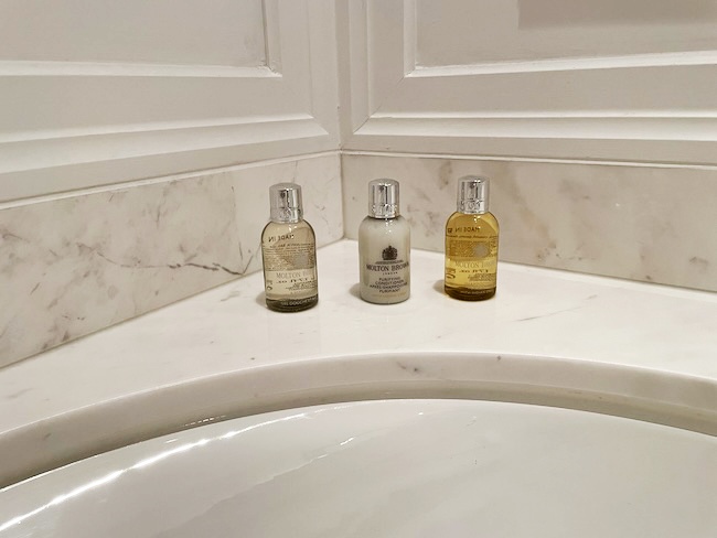 Park Hyatt London River Thames Toiletries.