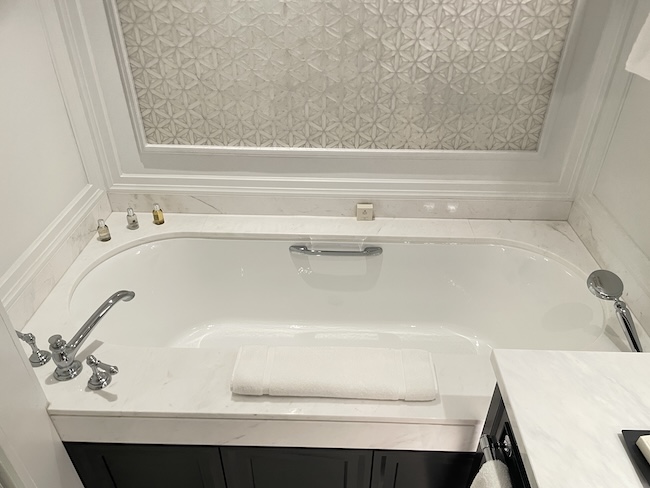 a bathtub in a bathroom