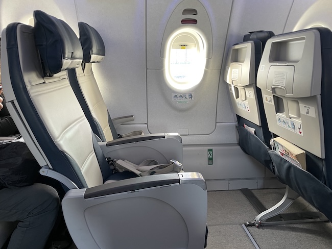 a row of seats in an airplane
