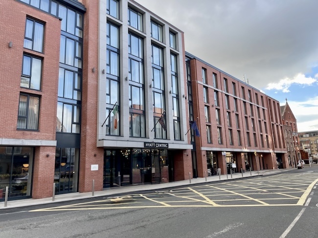 a building with many windows