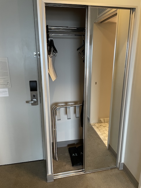 Andaz West Hollywood King Bed Sunset Boulevard View Room Closet
