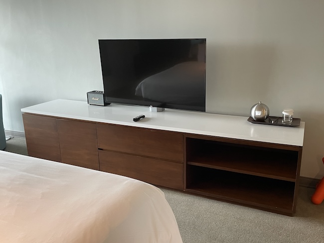 Andaz West Hollywood King Bed Sunset Boulevard View Room