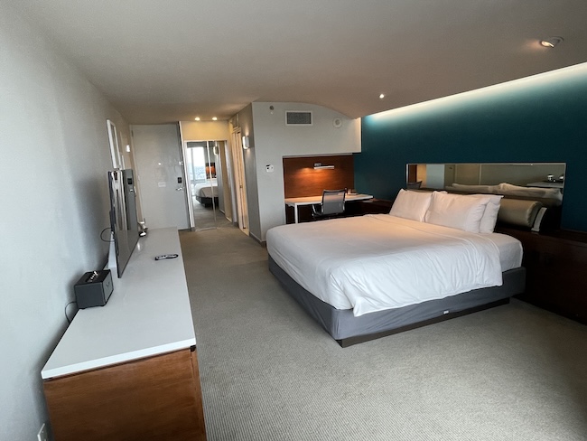 Andaz West Hollywood King Bed Sunset Boulevard View Room
