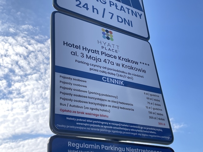 Hyatt Place Kraków parking fees