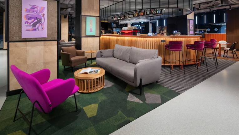 Hyatt Place Kraków ZOOM Bar
