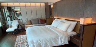 Image of a room inside the Grand Hyatt Singapore