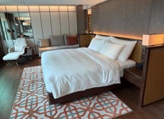 Image of a room inside the Grand Hyatt Singapore