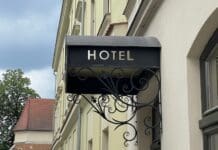 Hotel best rate guarantees. Nine compared (check which ones are actually worth your time)