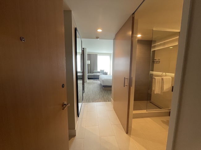 Hyatt Regency Seattle King Bed View Room
