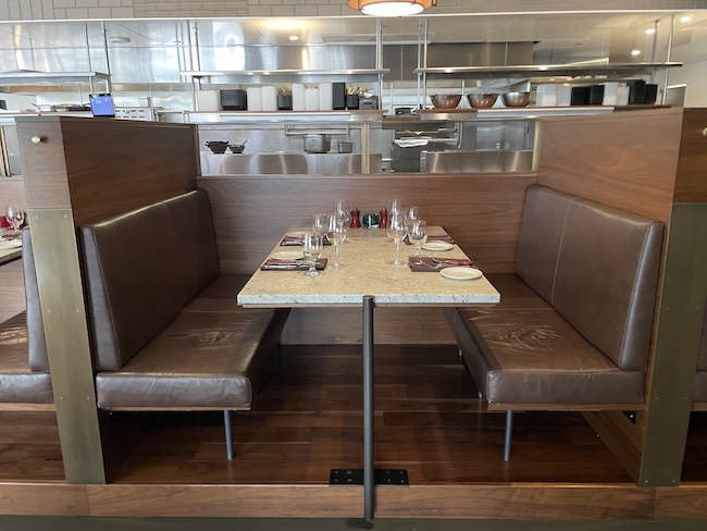 Hyatt Regency Seattle Daniel's Broiler steakhouse