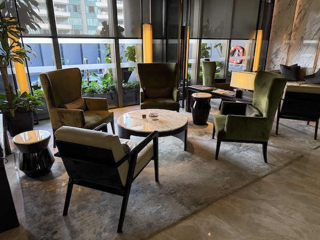 InterContinental Singapore Robertson Quay Lobby