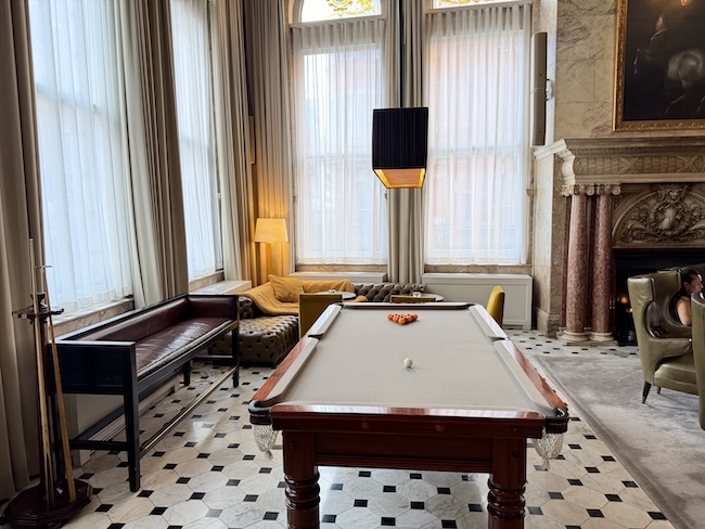 London EDITION lobby