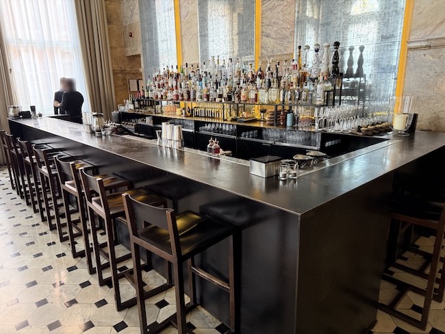 London EDITION lobby