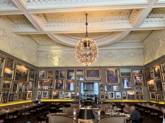 London EDITION Berners Tavern.