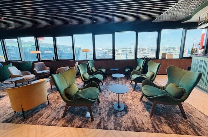 Plaza Premium First Lounge Rome FCO