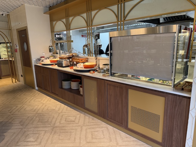 Plaza Premium First Lounge Rome FCO Dining
