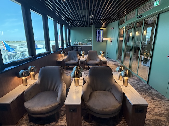 Plaza Premium First Lounge Rome FCO