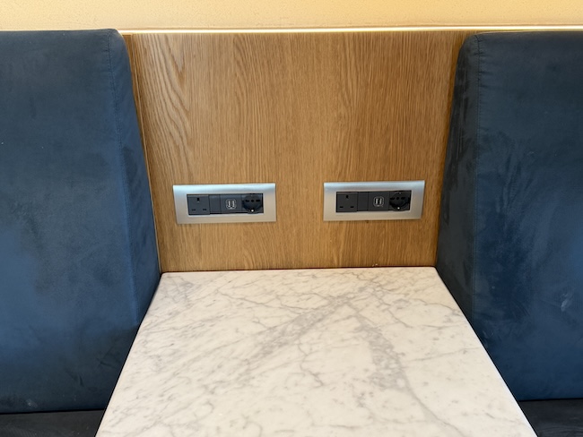 British Airways Lounge Rome