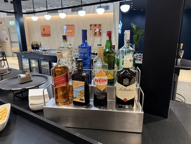 British Airways Lounge Rome Food and Drinks.