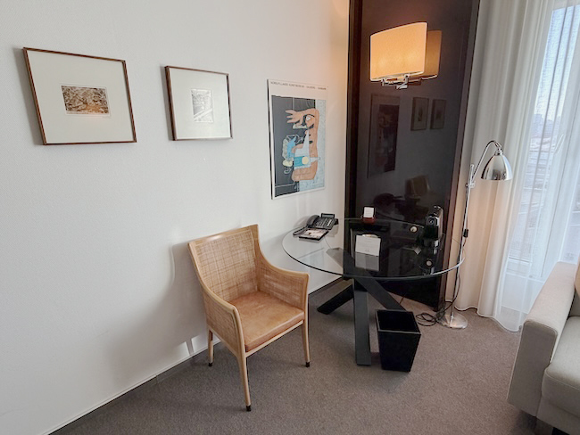 Grand Hyatt Berlin Junior Suite.