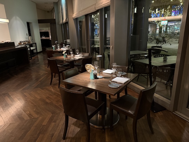 Grand Hyatt Berlin Vox Restaurant.
