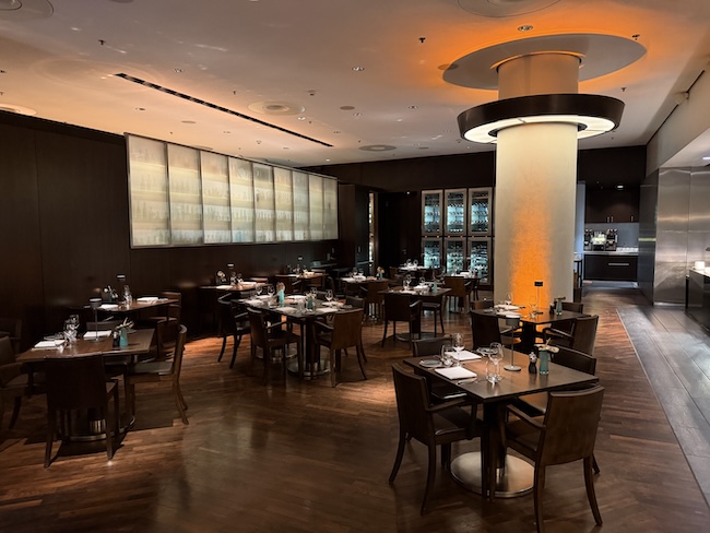Grand Hyatt Berlin Vox Restaurant.