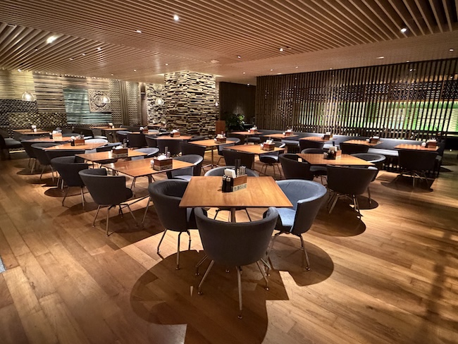 Grand Hyatt Singapore StraitsKitchen