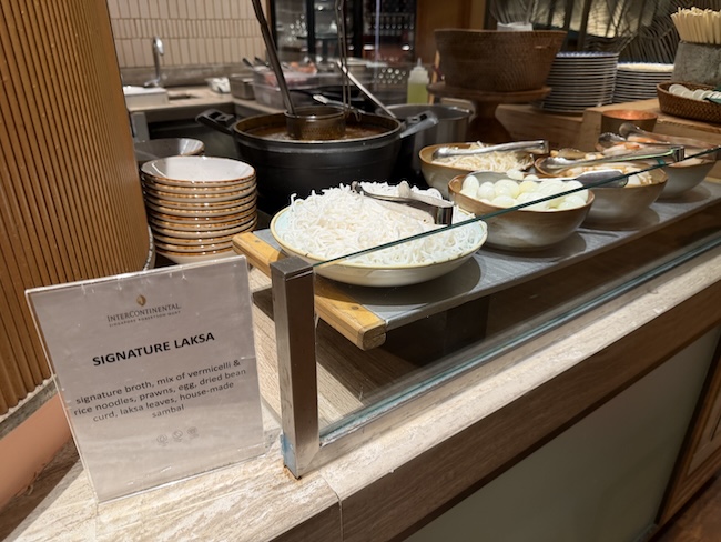 InterContinental Singapore Robertson Quay buffet breakfast.