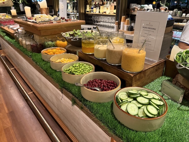 InterContinental Singapore Robertson Quay buffet breakfast.