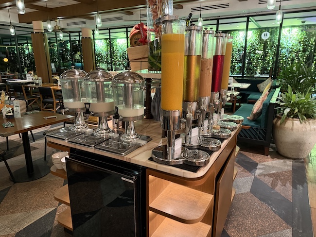 InterContinental Singapore Robertson Quay buffet breakfast.